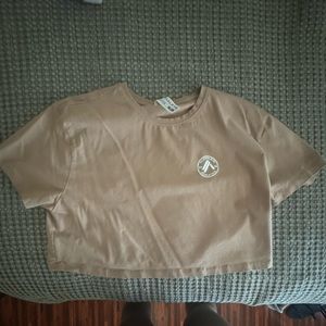 Alphalete cropped top size large women’s